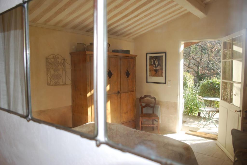 Sous Les Canniers Saumane-de-Vaucluse Pokoj fotografie